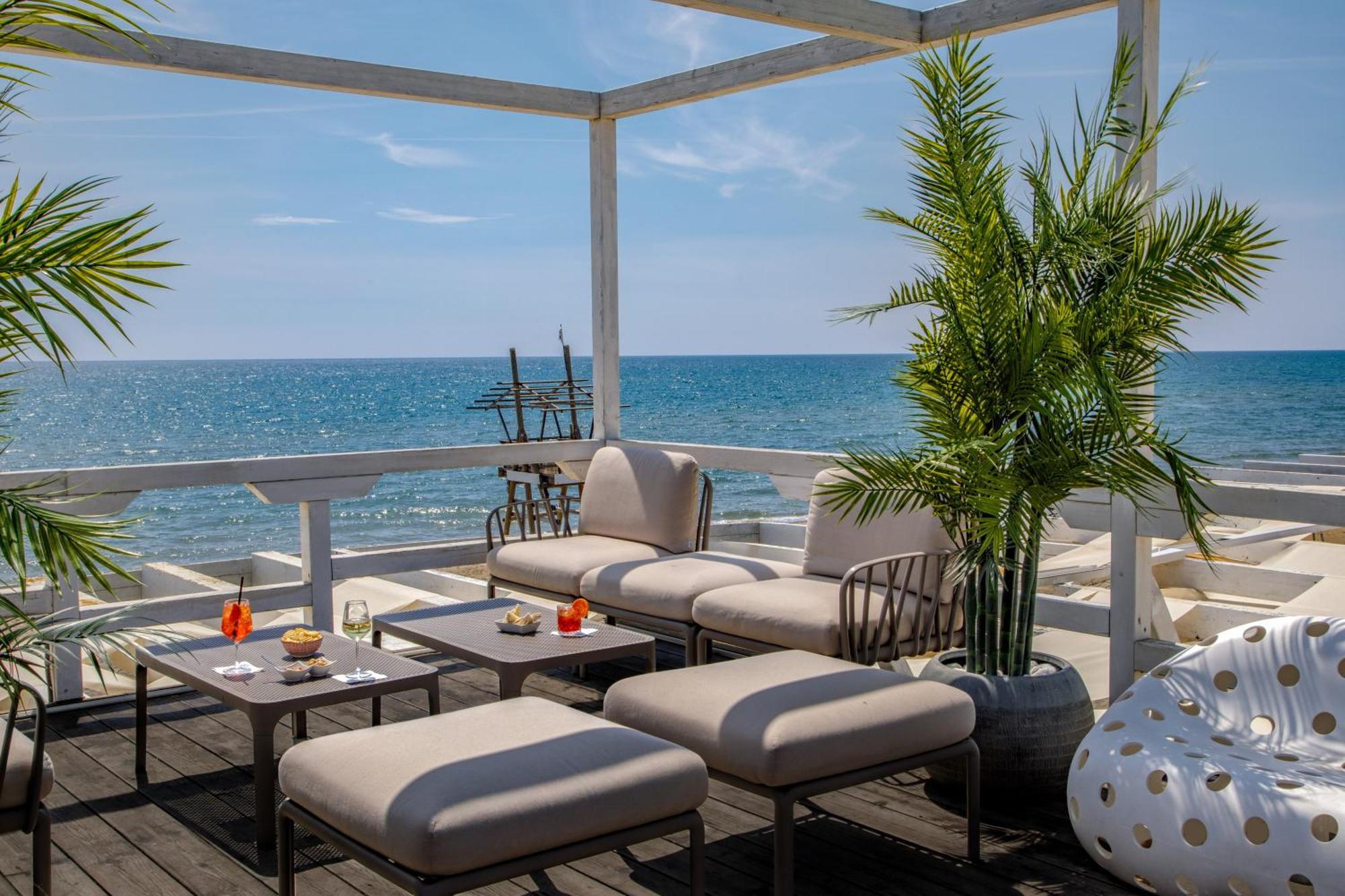 Hotel Tirreno 라티나 외부 사진